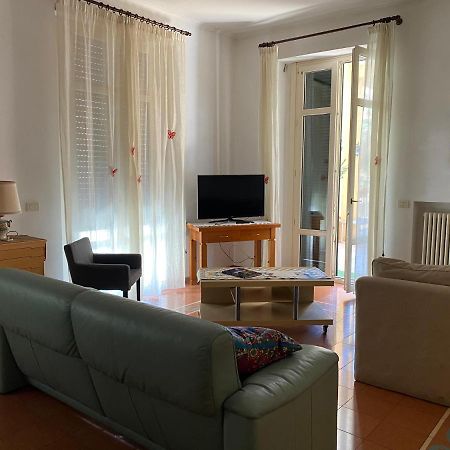 Home Toledo 355 نابولي المظهر الخارجي الصورة