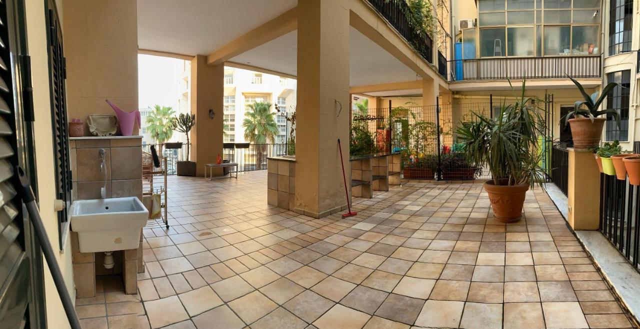 Home Toledo 355 نابولي المظهر الخارجي الصورة