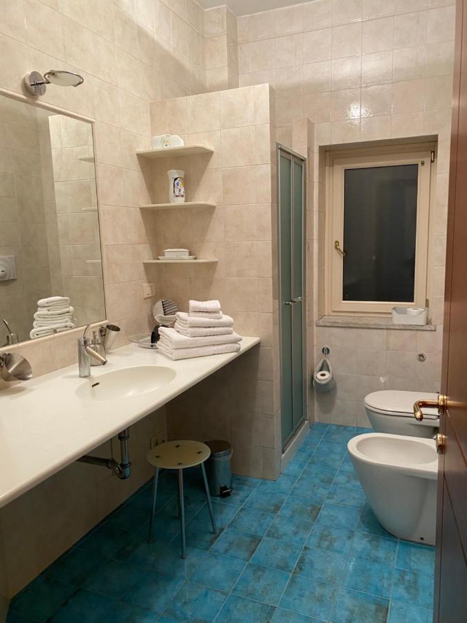 Home Toledo 355 نابولي المظهر الخارجي الصورة