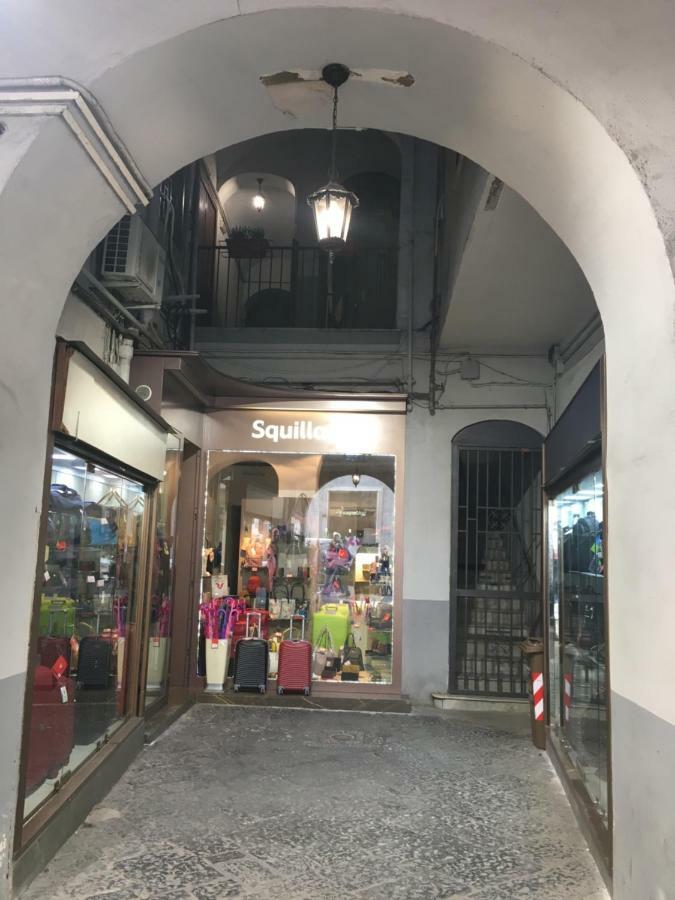 Home Toledo 355 نابولي المظهر الخارجي الصورة